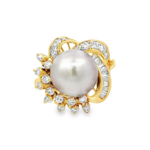 18k Yellow Gold Tahitian Pearl & Diamond Ring